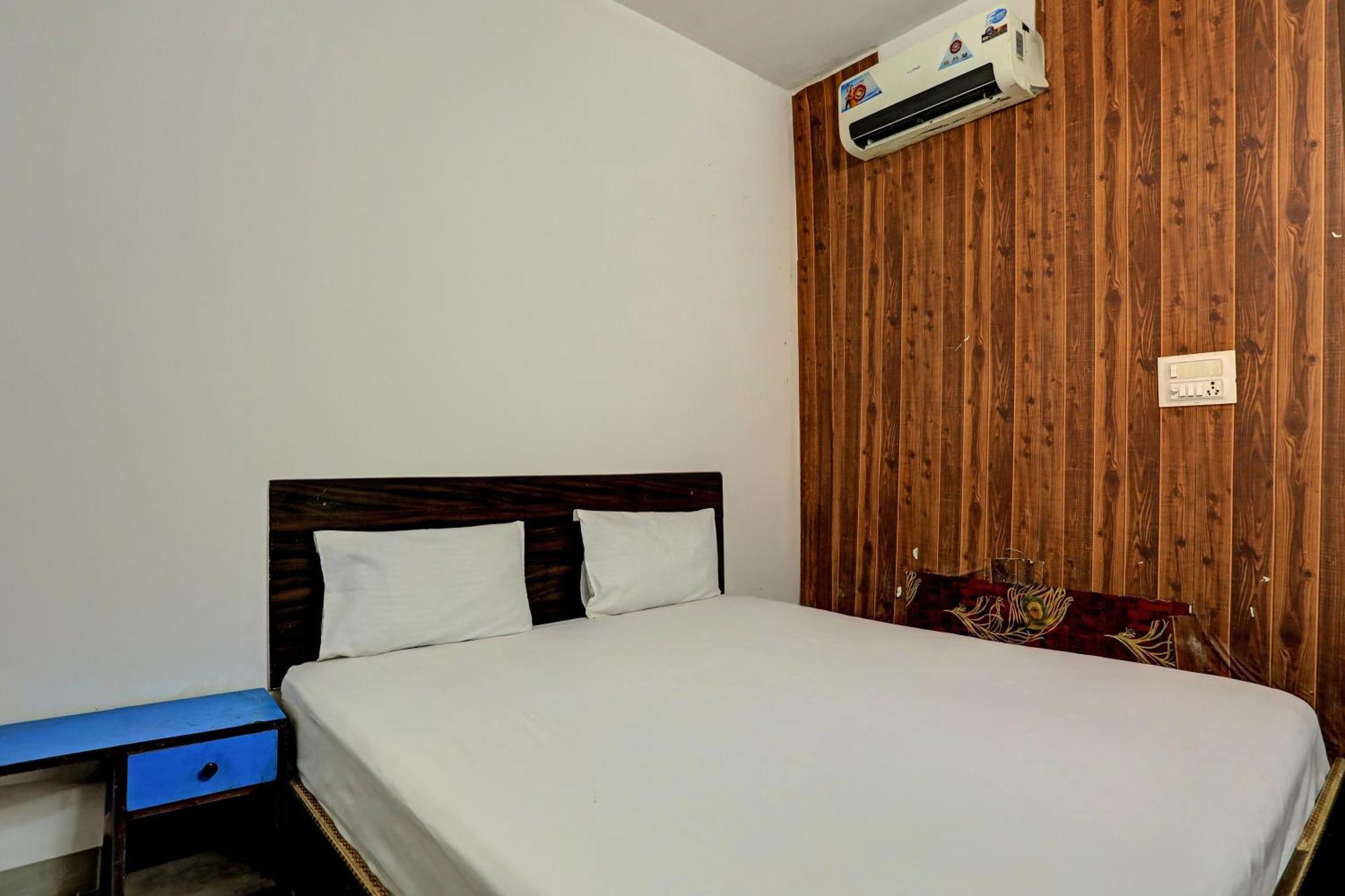 Hotel O Raaz Hotel เดลี ภายนอก รูปภาพ