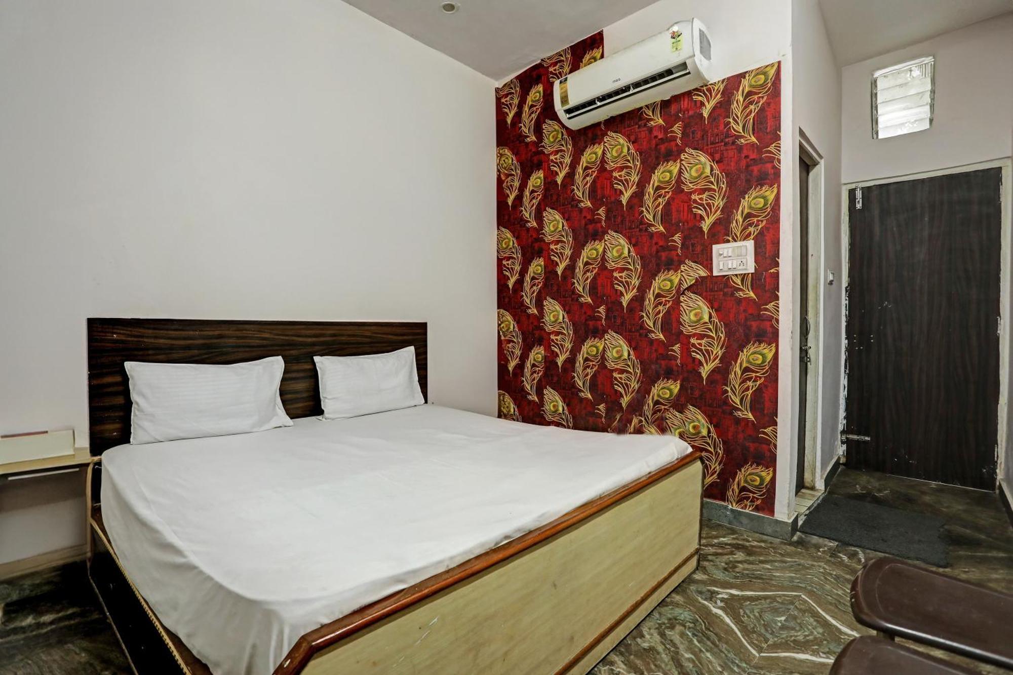 Hotel O Raaz Hotel เดลี ภายนอก รูปภาพ