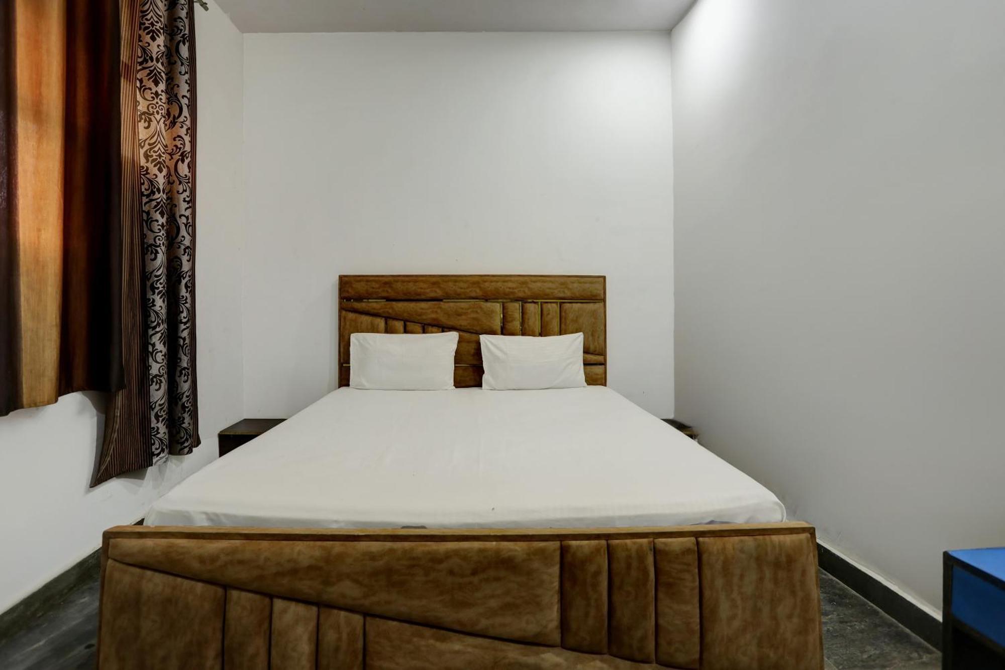 Hotel O Raaz Hotel เดลี ภายนอก รูปภาพ