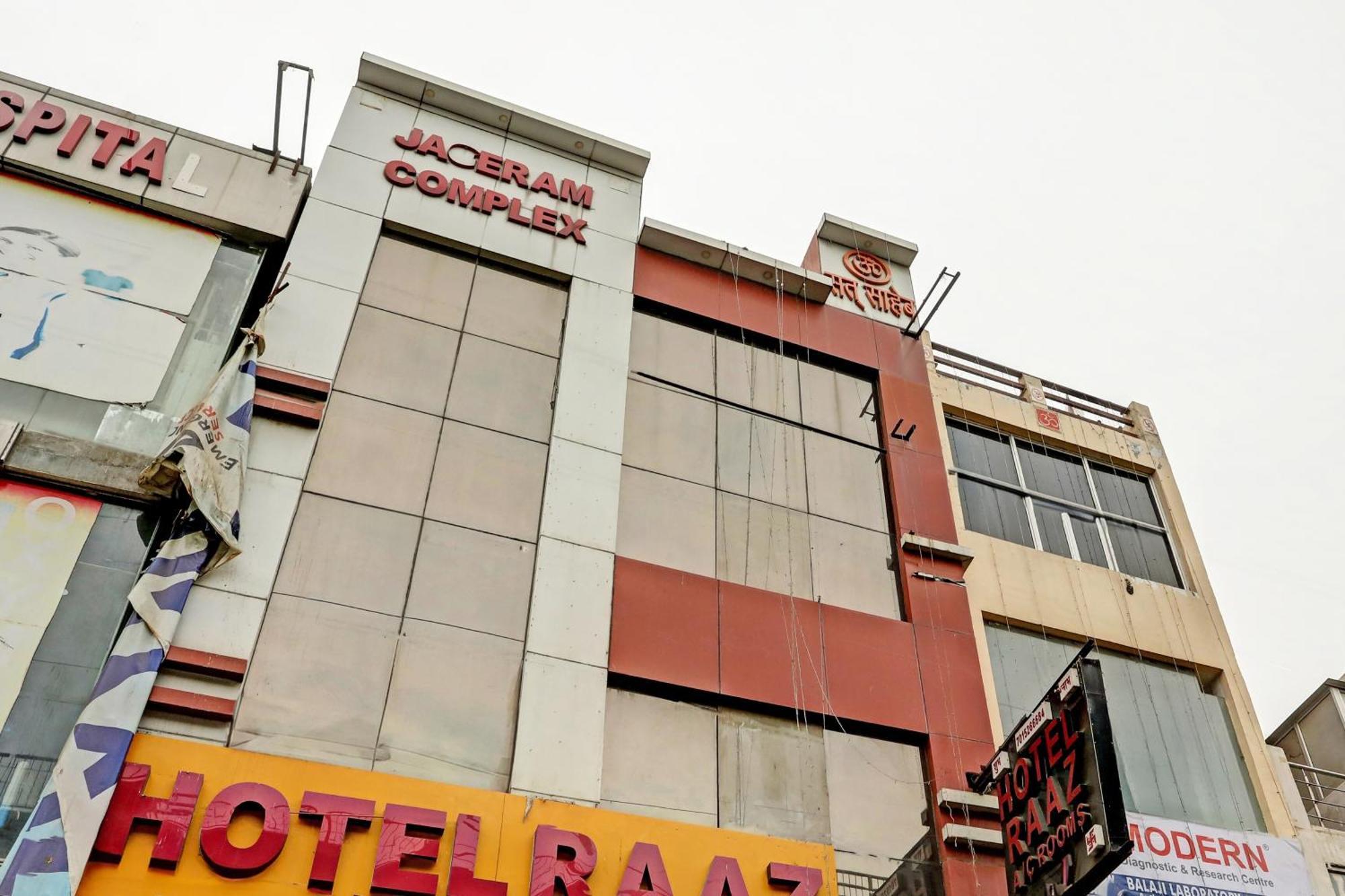 Hotel O Raaz Hotel เดลี ภายนอก รูปภาพ